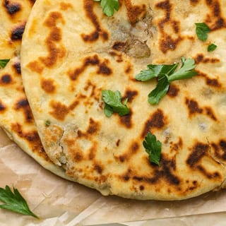 Stuffed Potato Naan